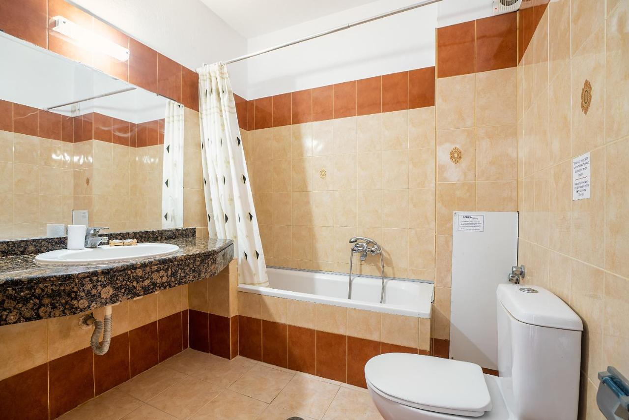 Livadia Beach Suite מראה חיצוני תמונה